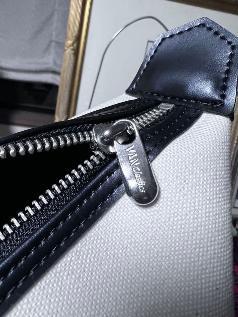 VAN JACKETヘルメット用トートバッグ限定品かなり丈夫です。新品未使用品