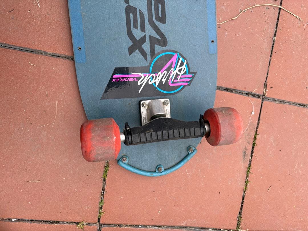 Variflex（バリフレックス）ブランドのビンテージ・スケートボード