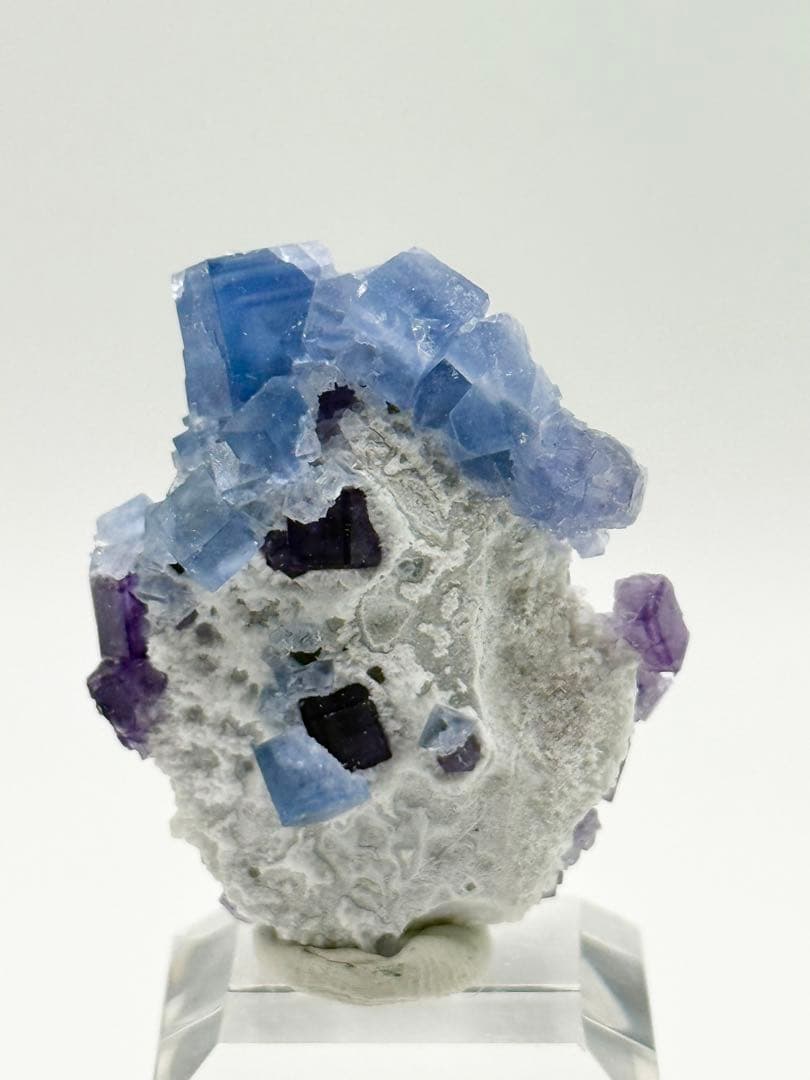 パープル　ブルー　フローライト　蛍石　浙江省産　原石　鉱物標本　天然石