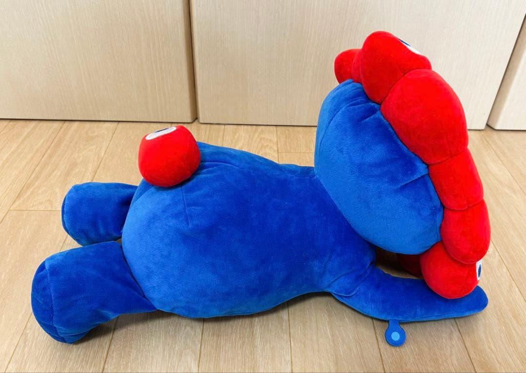 大阪関西万博　ミャクミャク　もっちりぬいぐるみ　大　這型ぬいぐるみ　Ｌ