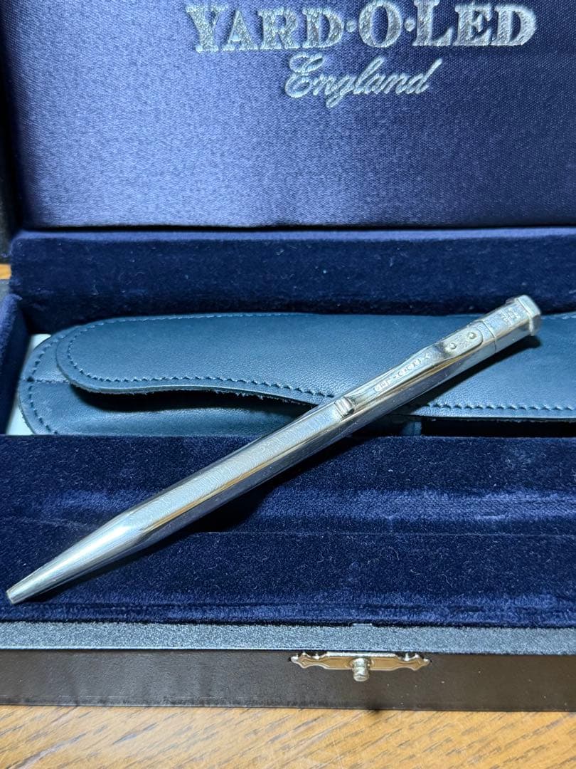 ヤード・オ・レッドボールペン ディプロマット