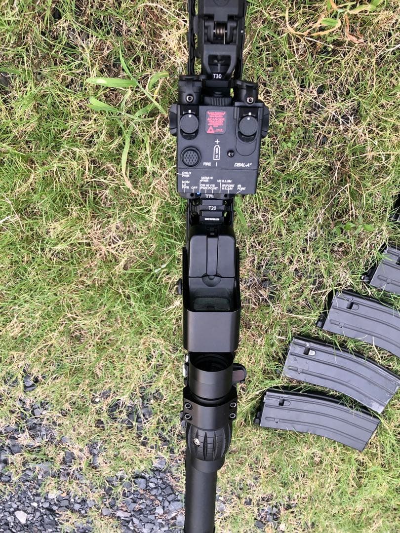 東京マルイ　ガスブローバックライフル　M4A1MWS 外装カスタム　マガジン6本