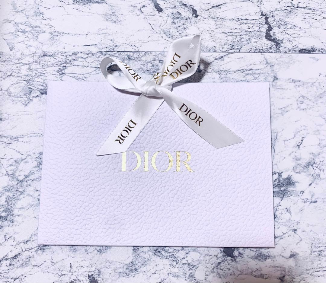 Dior限定！Diorピンク巾着ポーチ＆香水×リップの特別セット