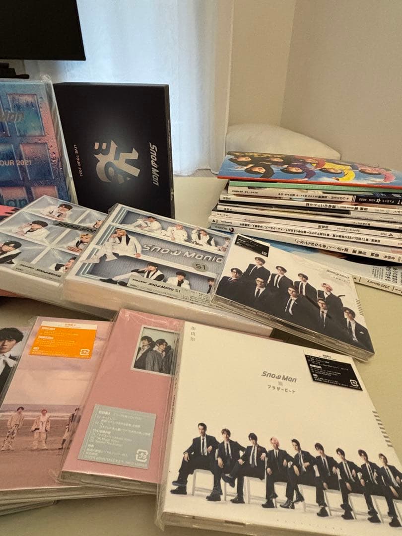 バラ売り値段交渉可Man アルバム　シングル　ライブDVD 雑誌　目黒蓮