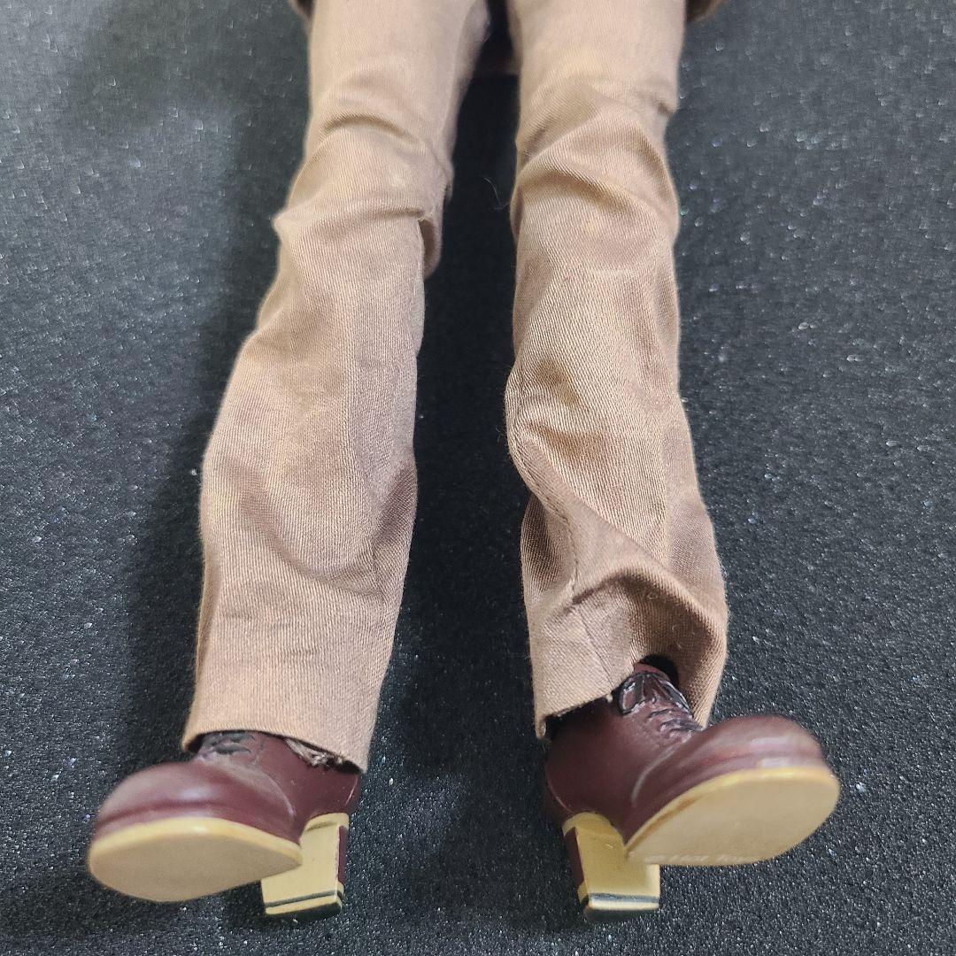 HOTTOYS　ホットトイズ　ブルース・リー スーツ　Ｖｅｒ．1/6　フィギュア