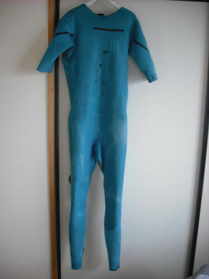 シーガルウエットスーツ　モンスターエナジー by BUELL　ML