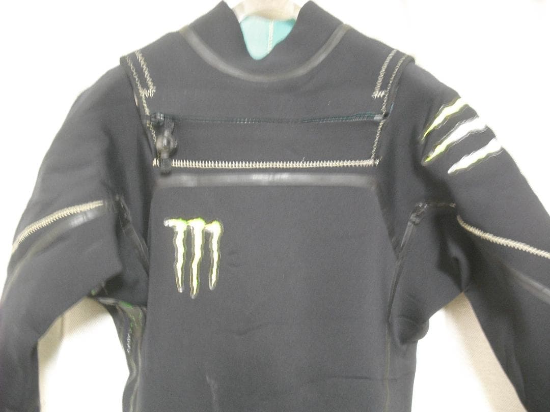 シーガルウエットスーツ　モンスターエナジー by BUELL　ML