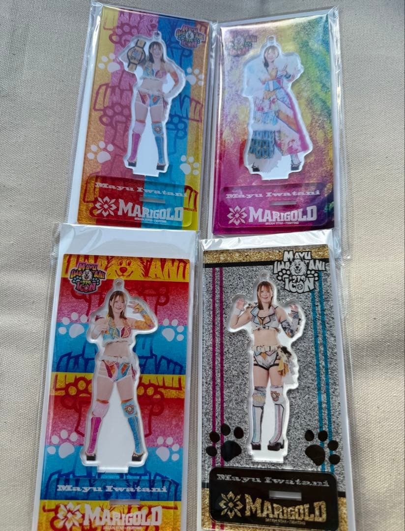 女子プロレス　マリーゴールド　岩谷麻優　アクリルスタンド　全4種セット