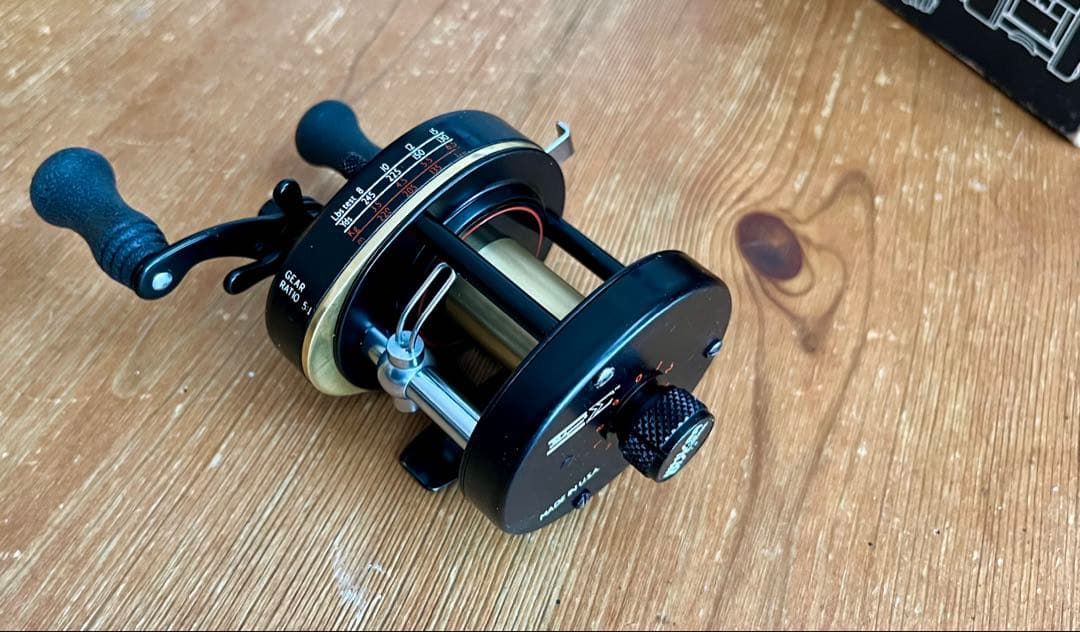 超美品！　レアなビンテージ　シェークスピア　シグマ　0001 ベイトリール CA