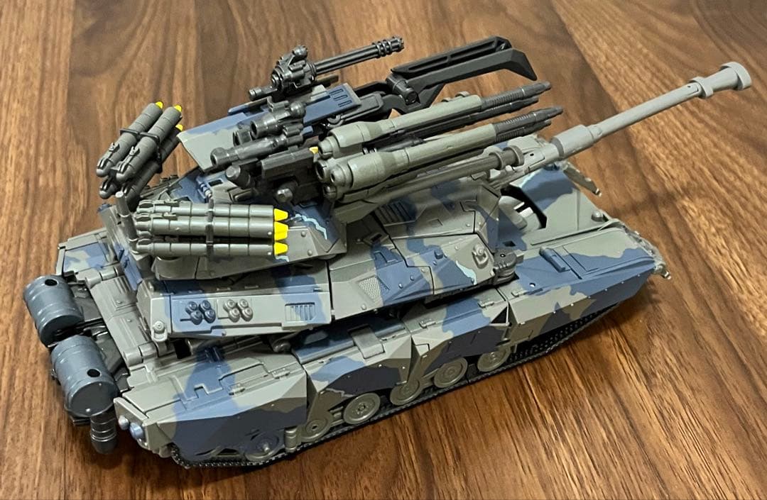 トランスフォーマーMPM15 ブロウル　※箱無し