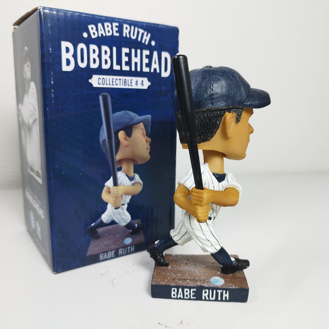 ベーブルース ボブルヘッド 首振り人形 フィギュア バブルヘッド 新品 I156