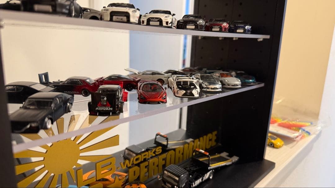 ミニカー用ケース付きリバティウォークコレクション