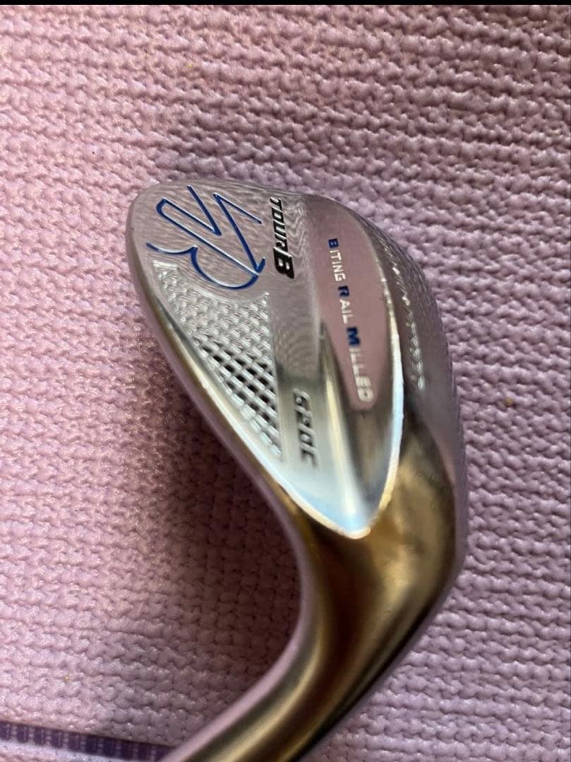 ブリヂストンTOUR B HB-W ウエッジ 50,54,58度 DG S200