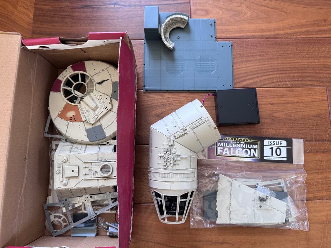 デアゴスティーニ　ミレニアムファルコン100号セット おまけ多数