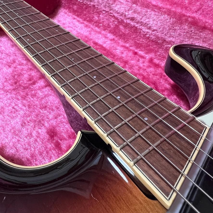 【傷なし】ARIA VM-2001 Ventures アリア　レア　40th