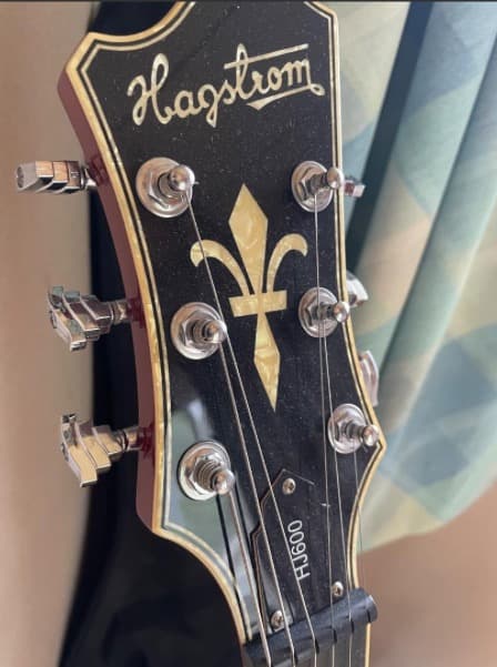 美品　希少品　Hagstrom HJ600