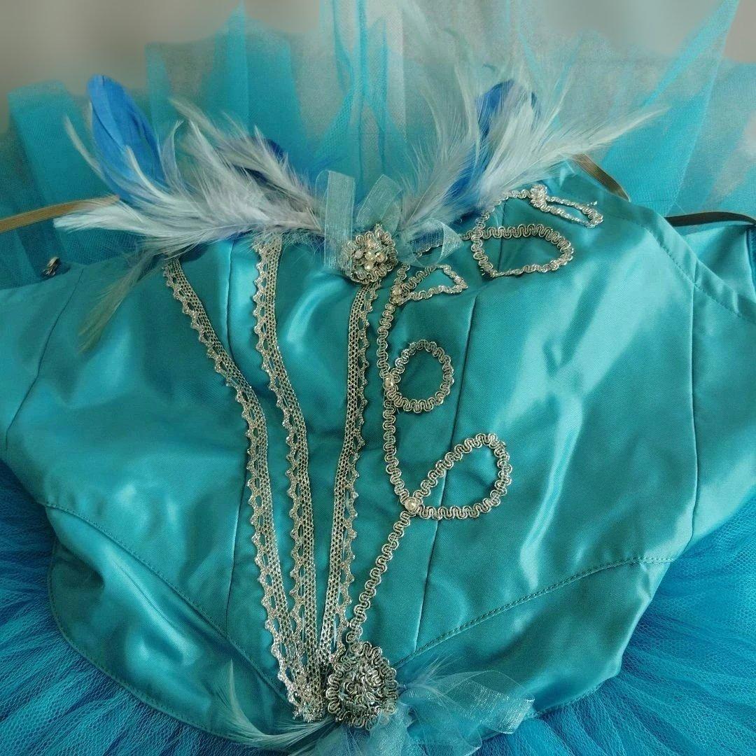 バレエ　シルビア製5号　水色クラシックチュチュ　髪飾り、袖付2着まとめ