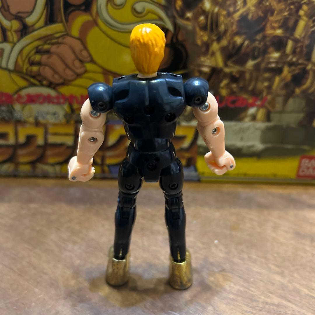 聖闘士星矢　タウラスクロス アクションフィギュア