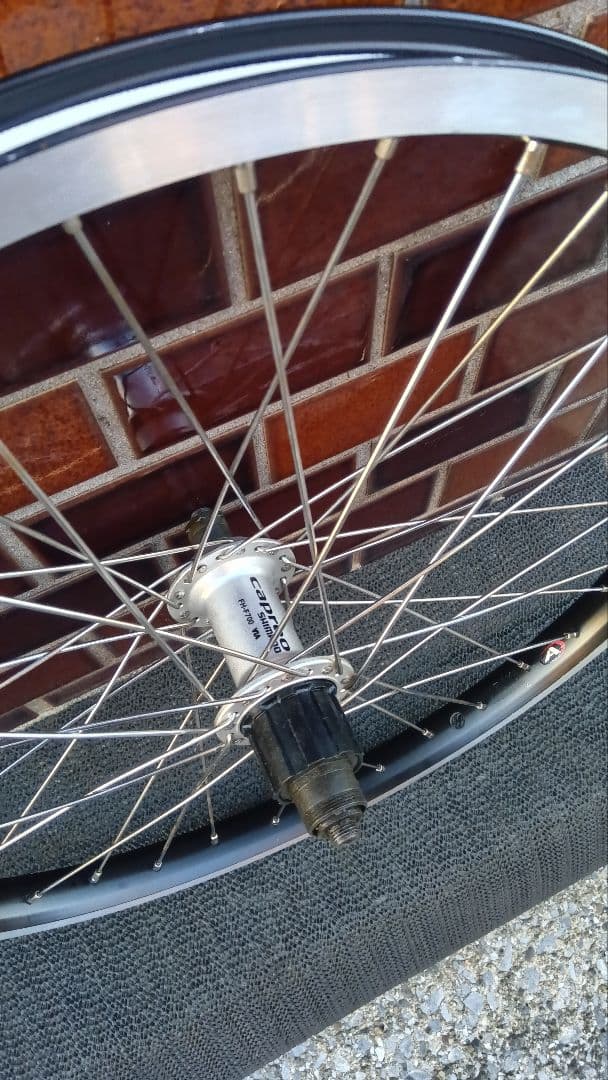 20インチ（406） Capreo 完組ホイルセット