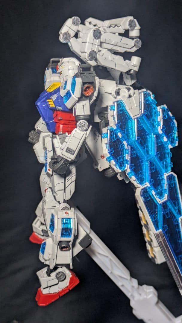 万博ガンダム 塗装済 ガンダム ガンプラ グラスフェザー rx-78-2 高达