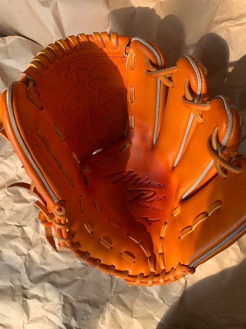 2*e様 年末年始のみ　値下げMizuno Pro ミズノプロ　硬式グローブ ピ