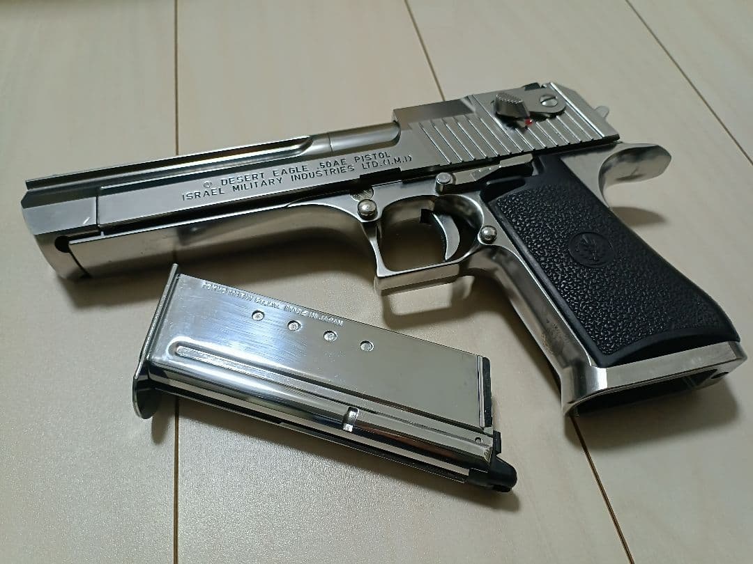 【中古品】東京マルイ 新型 ガスガン「デザートイーグル.50AE」ステンレス
