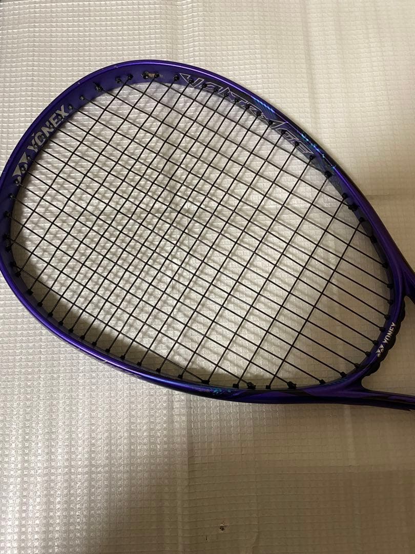 VOLTRAGE 7S アメジスト　中古　ケース付き　テニス