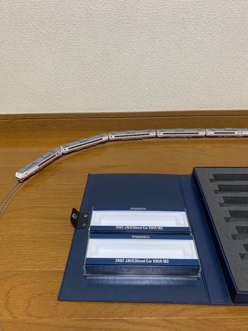 TOMIXNゲージ キハ183系9両編成 鉄道模型