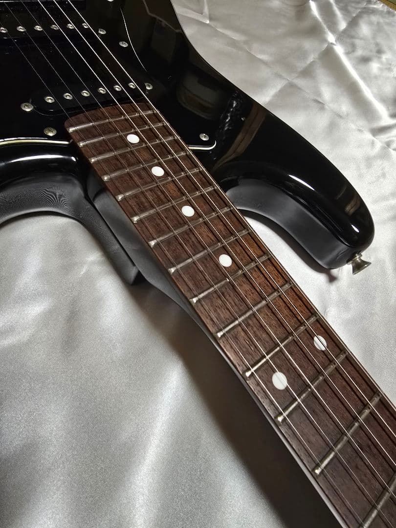 FERNANDES SSH-40 ストラト