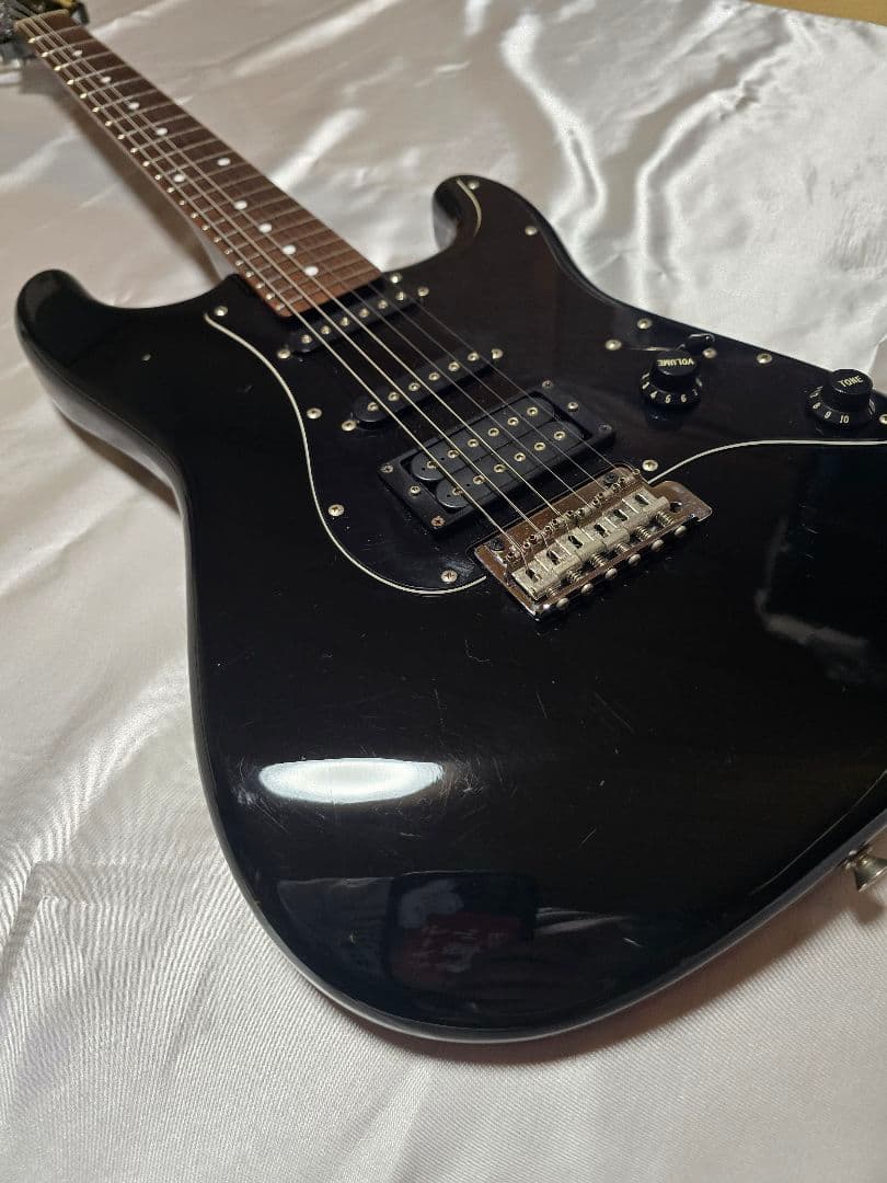 FERNANDES SSH-40 ストラト