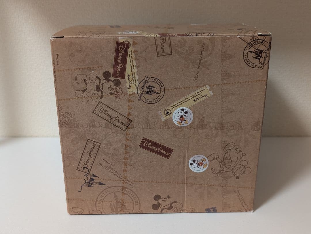 ディズニー ランド Paris 不思議の国のアリス スノードーム