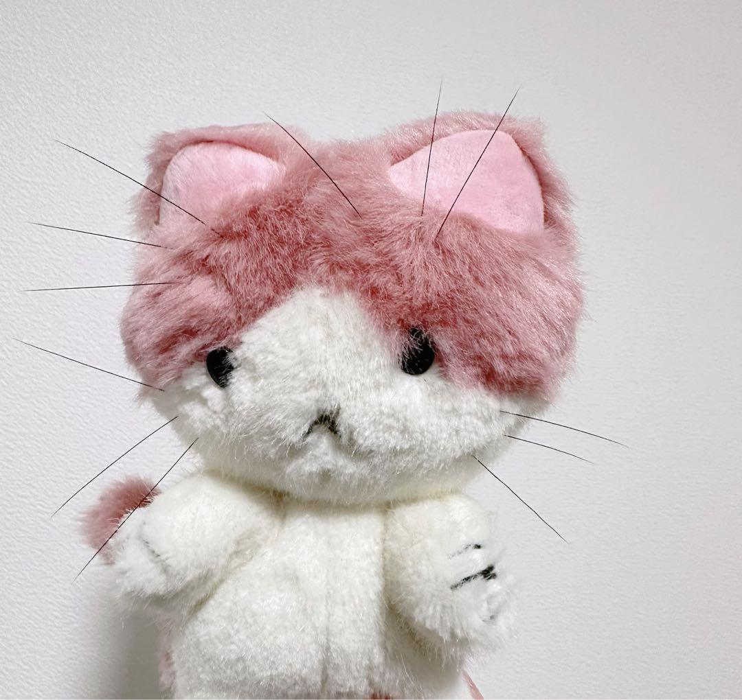 猫型ぬいぐるみ 白とピンク ハンドメイド