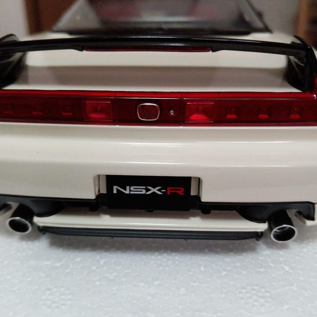 autoart 1/18 ホンダ NSX-R (NA2) 白