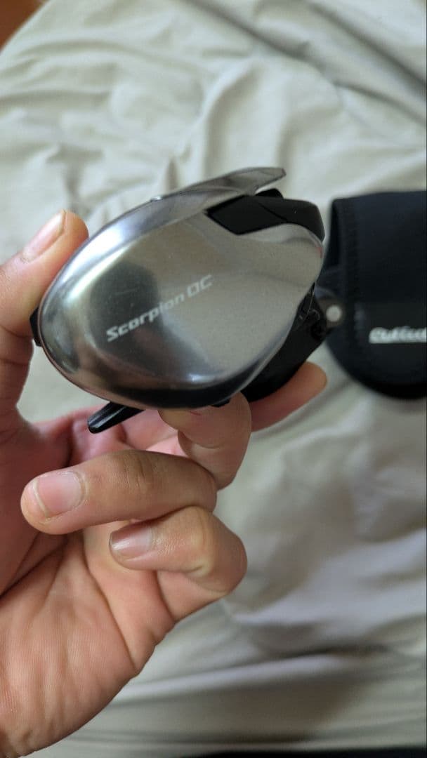 Scorpion DC ベイトリール シルバー