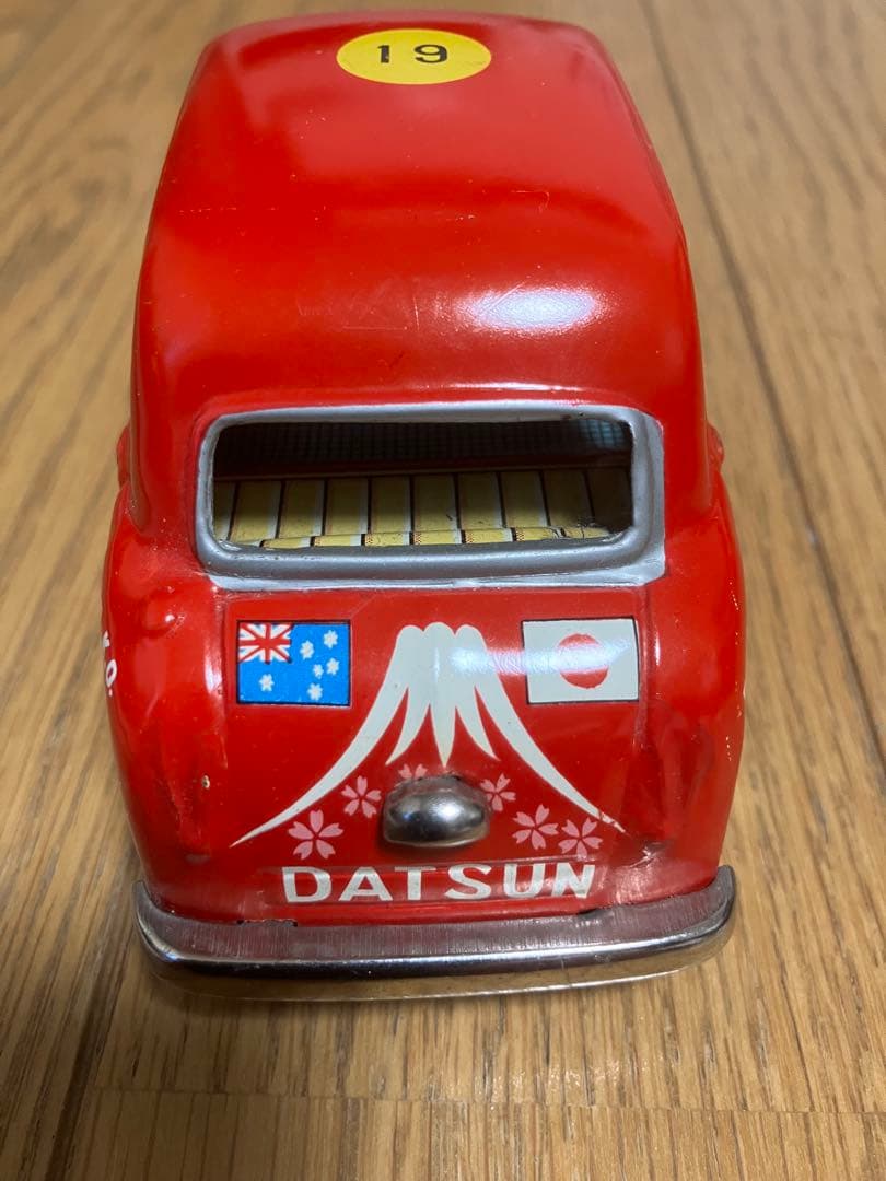 昭和レトロ　BCバンダイ　豪州ラリーダットサン富士号　ブリキ