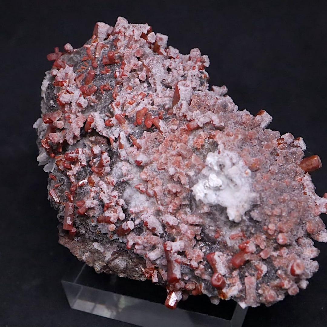 褐鉛鉱 バナジン鉛鉱 バナジナイト 119.8g VND087天然石 原石