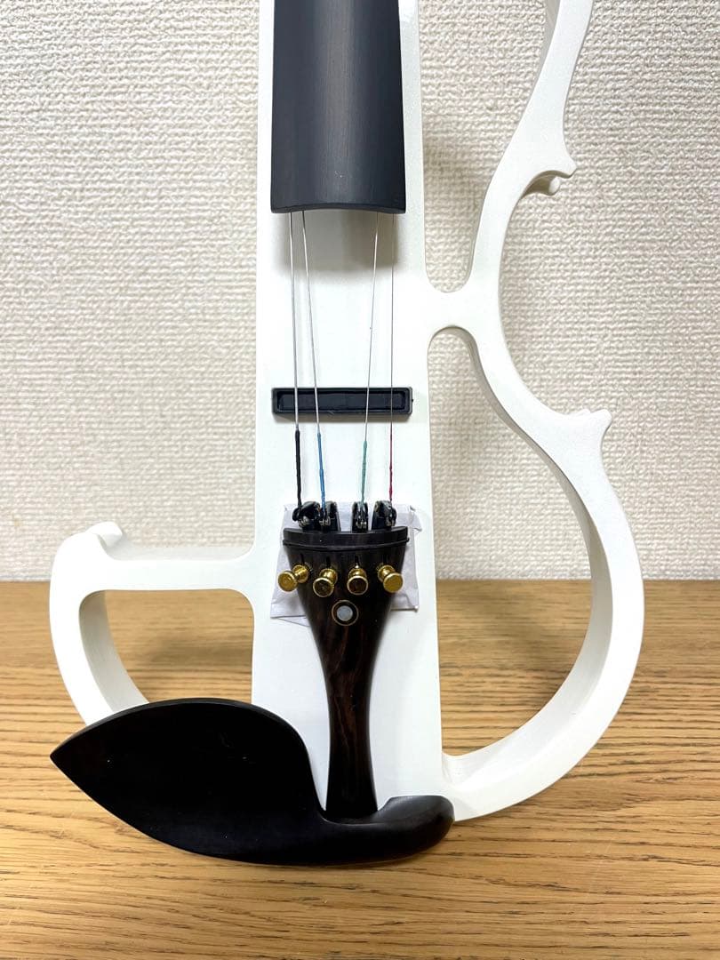 新品未使用 Amdini サイレントバイオリン エレキ 4/4 ホワイト