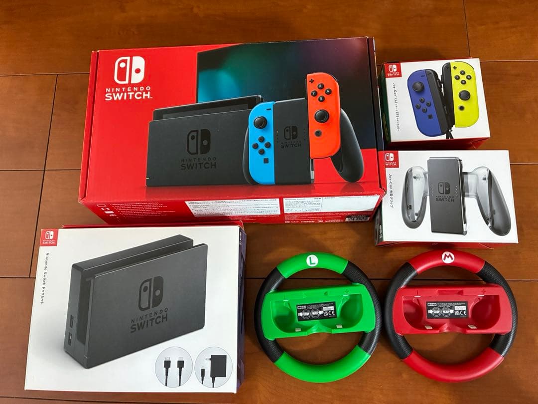 Nintendo Switch本体・付属品・SDカード おまけ付！