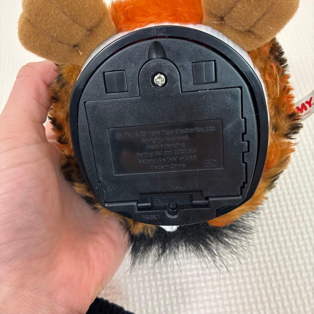 ファービーベイビー（ピンク）日本語版 と ファービー ヒョウ柄(日本語) 初代