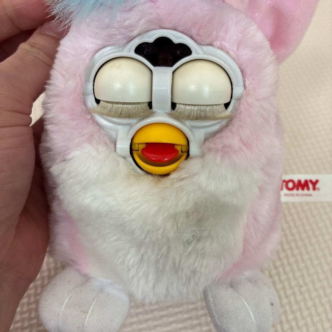 ファービーベイビー（ピンク）日本語版 と ファービー ヒョウ柄(日本語) 初代