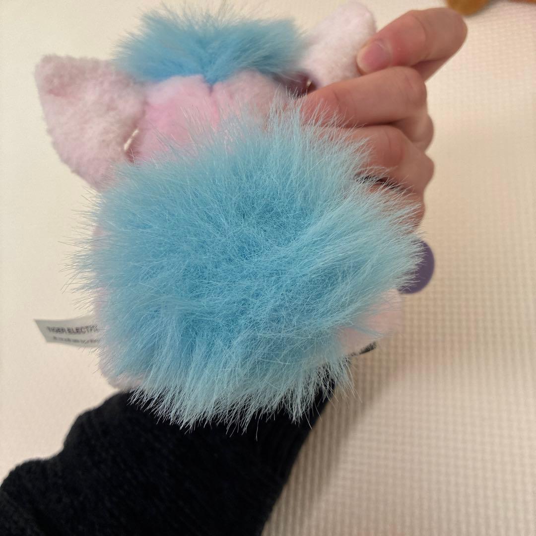 ファービーベイビー（ピンク）日本語版 と ファービー ヒョウ柄(日本語) 初代