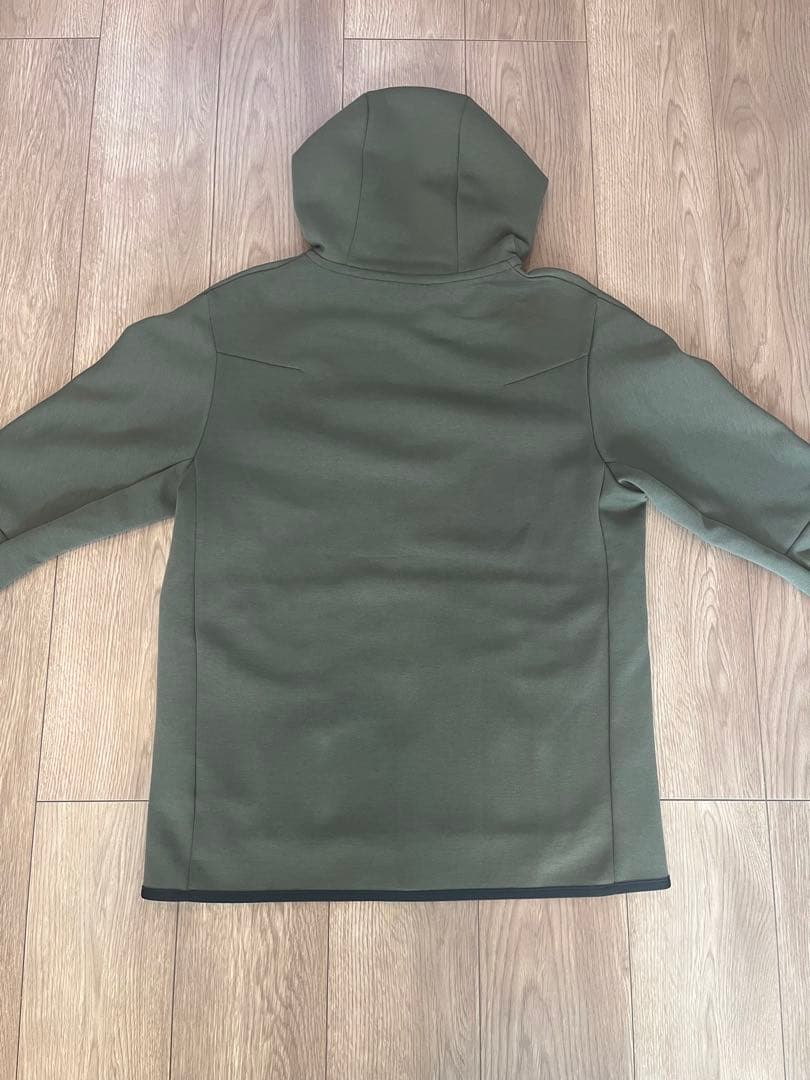 NIKE × PARIS SAINT-GERMAIN（PSG）ジップパーカー