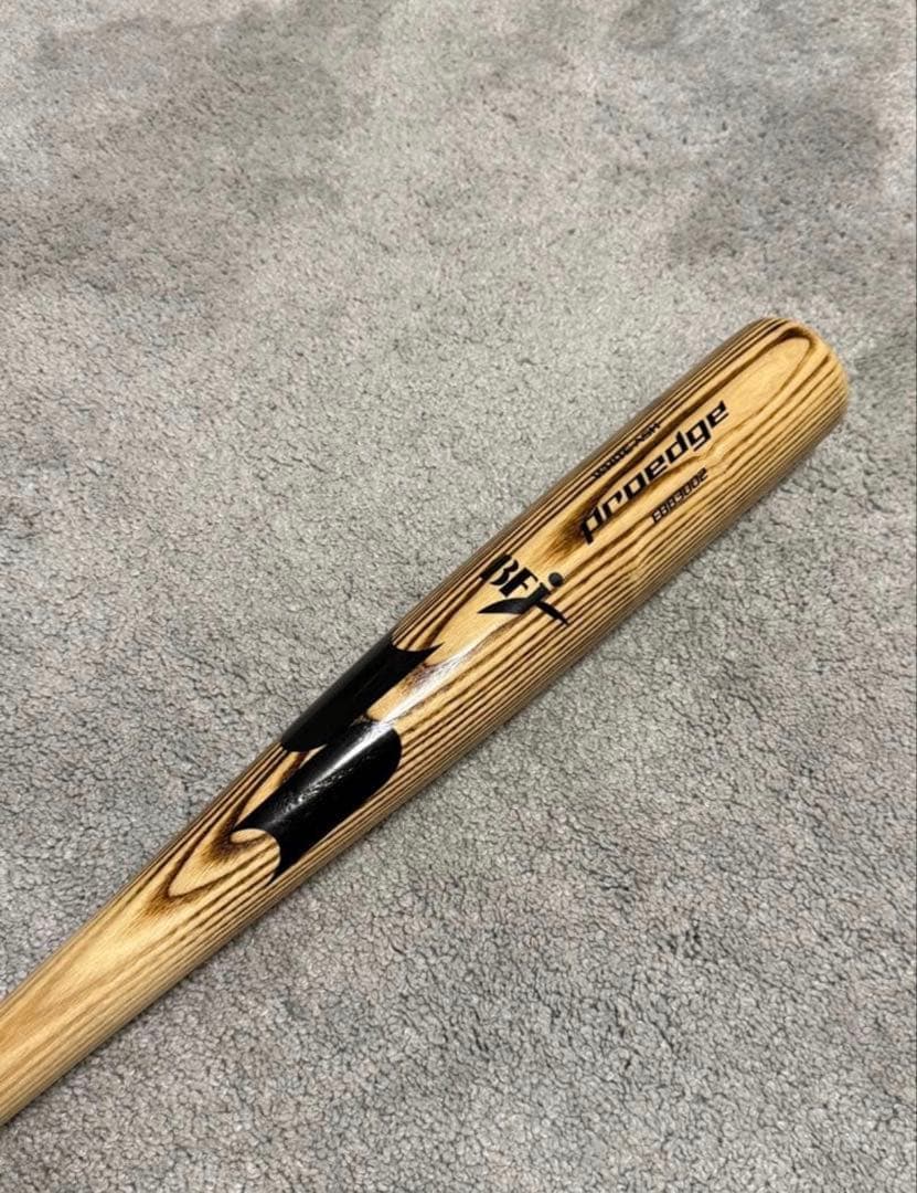 （菊池涼介選手モデル）　 木製硬式バット SSK proedge