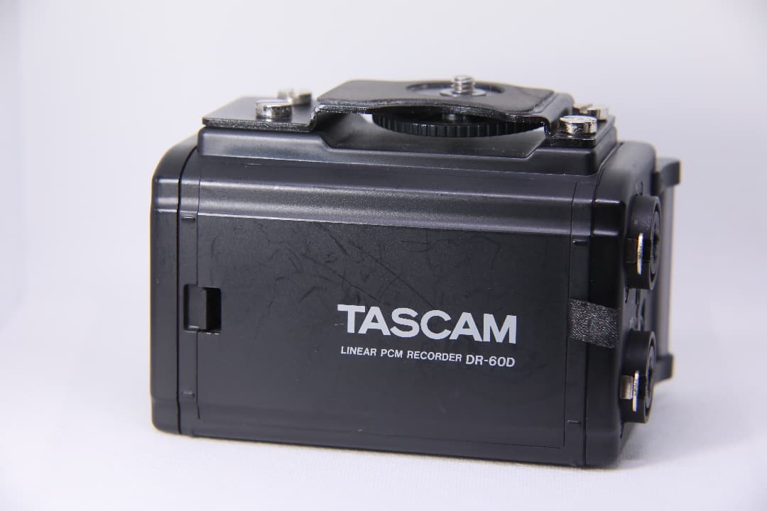 TASCAM DR-60D リニアPCMレコーダー