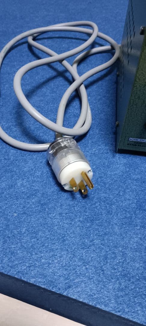 超美品 アイソレーション電源トランス プロケーブル 　ギタリスト電源