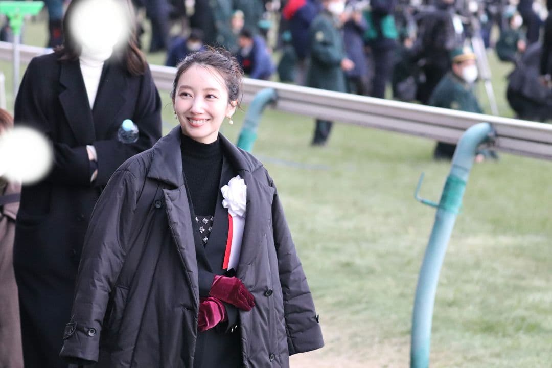 【本日最終日!】さらに値下げ!波瑠さん　写真Ｌサイズ