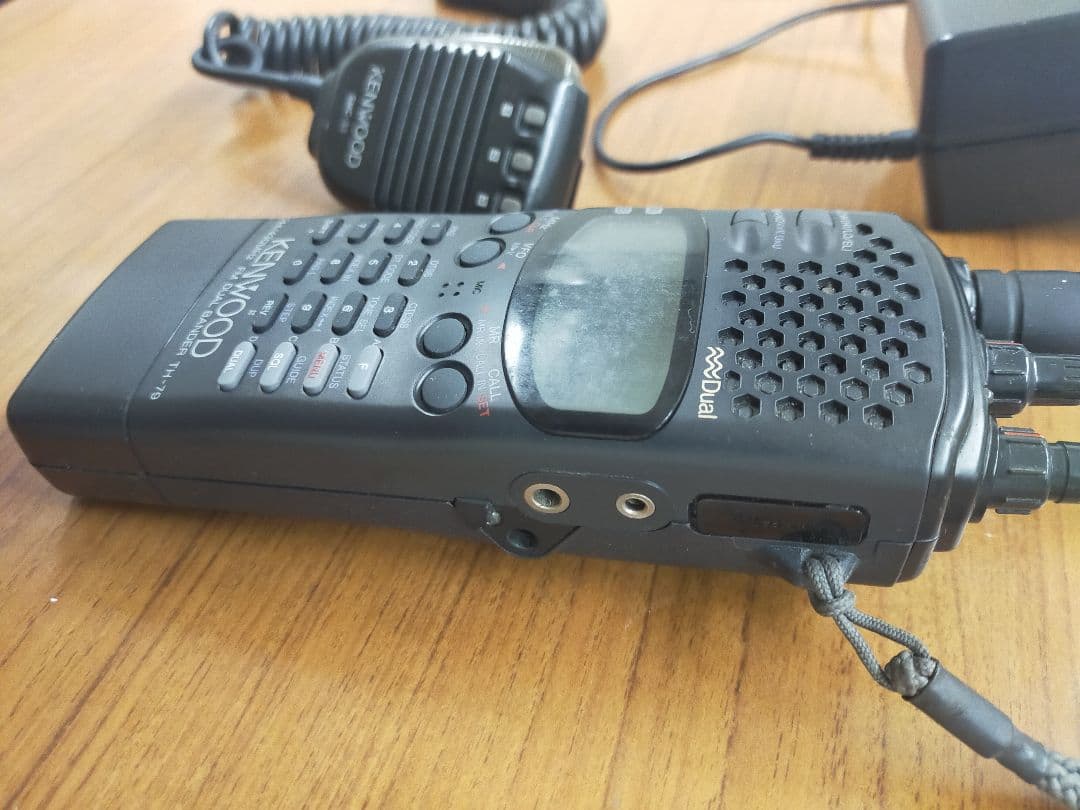 お値下☆KENWOOD TH-79 144/430MHzデュアルバンダー 送料込