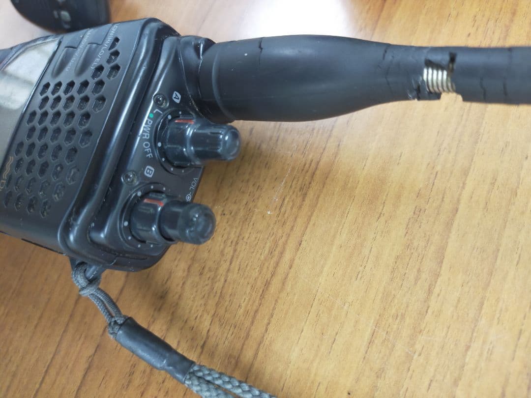 お値下☆KENWOOD TH-79 144/430MHzデュアルバンダー 送料込