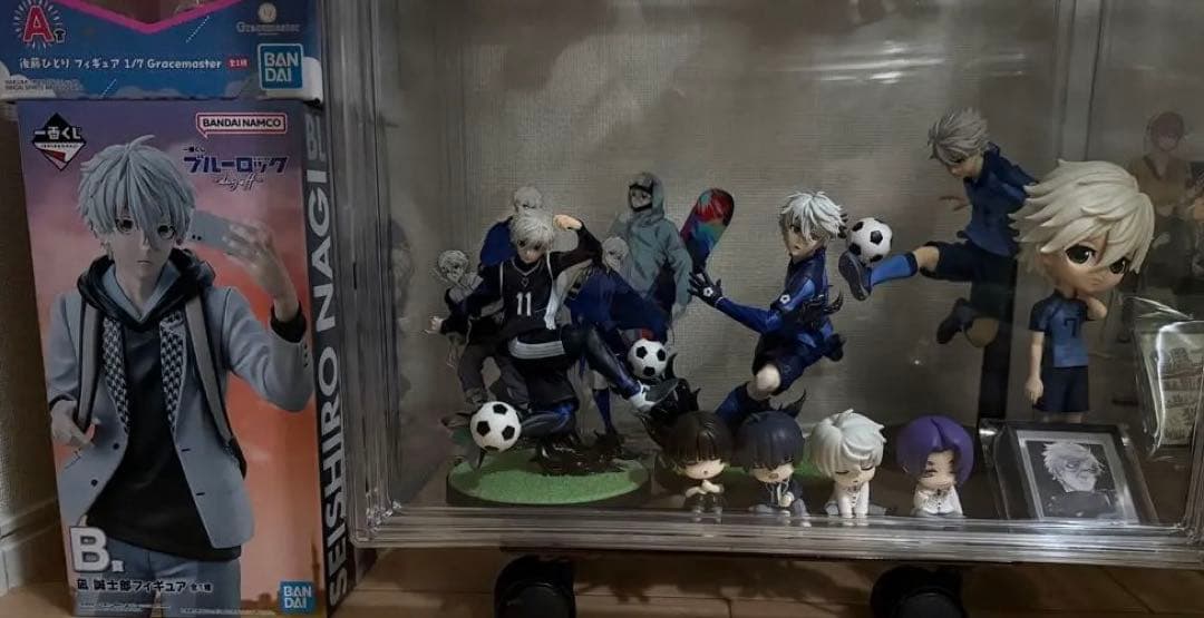 ブルーロック 凪誠士郎 フィギュア アクリルスタンド