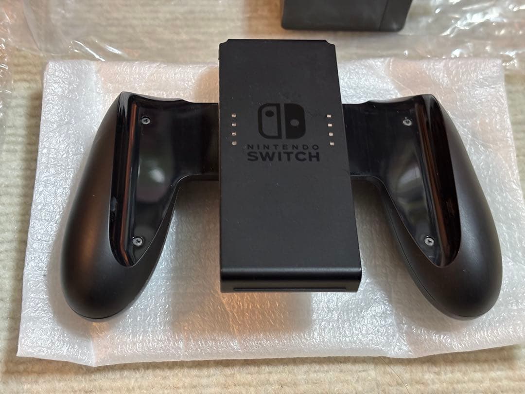 任天堂スイッチ　本体